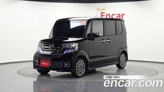 Honda N-BOX — exterior