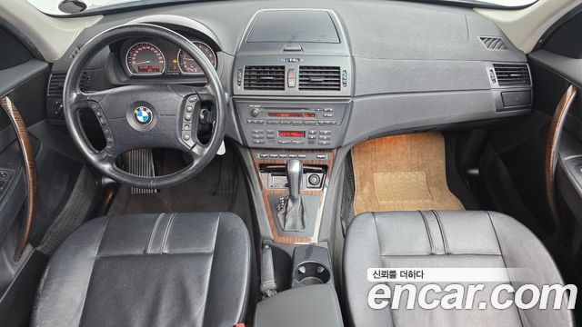BMW X3 — interior