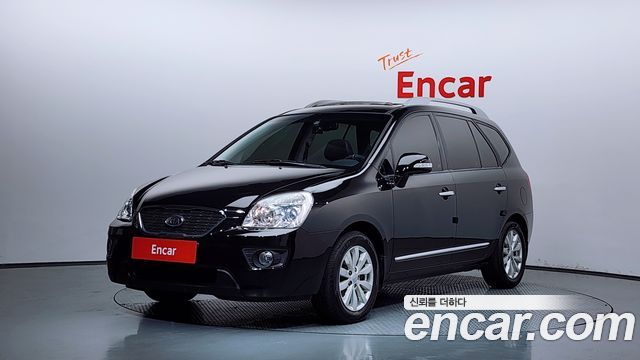 Kia Carens — exterior