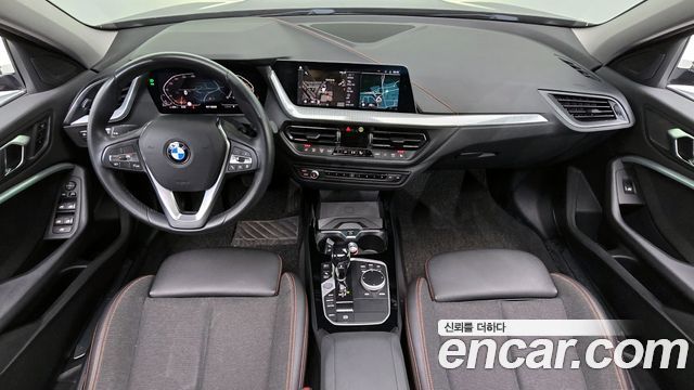 BMW 1 Series — interior