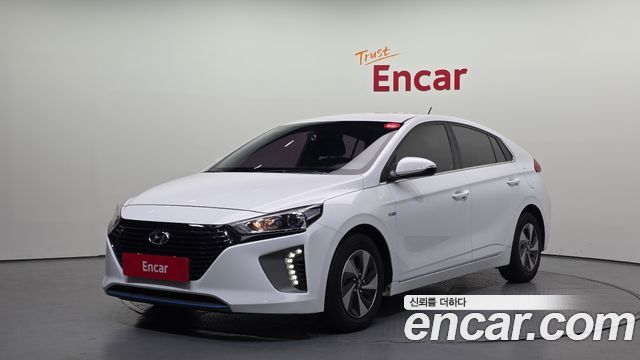 Hyundai Ioniq — exterior