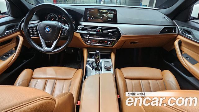 BMW 5 Series — interior