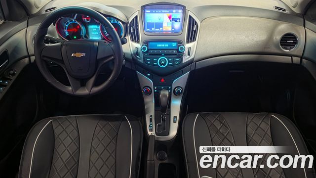Chevrolet Korea Cruze — interior