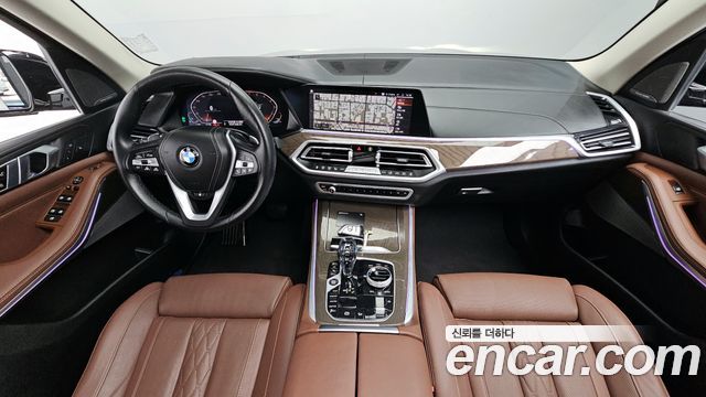 BMW X5 — interior
