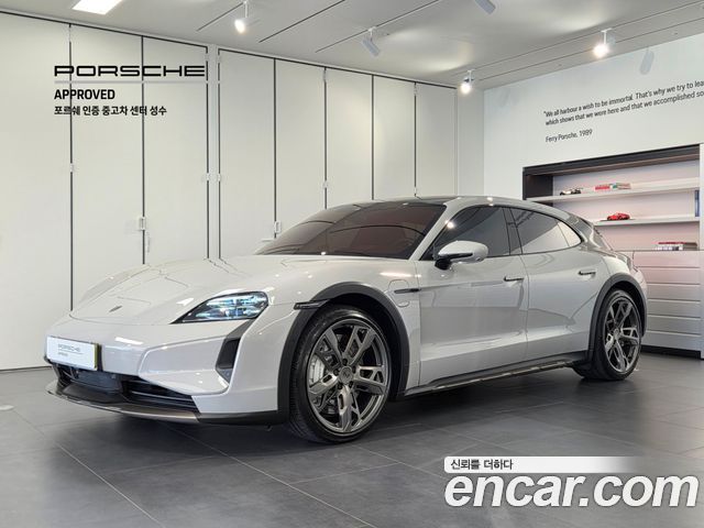 Porsche Taycan — exterior