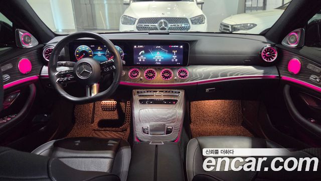 Mercedes-Benz E-Class — interior