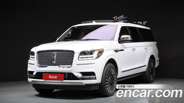 Lincoln Navigator