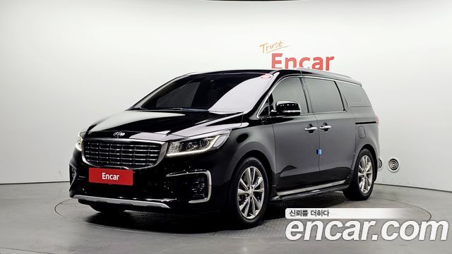 Kia Carnival — exterior