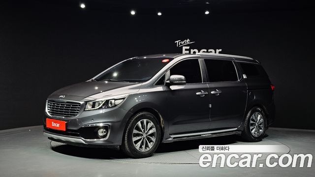 Kia Carnival — exterior