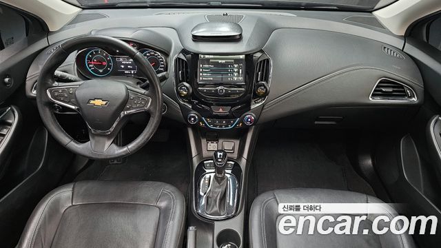 Chevrolet Korea Cruze — interior