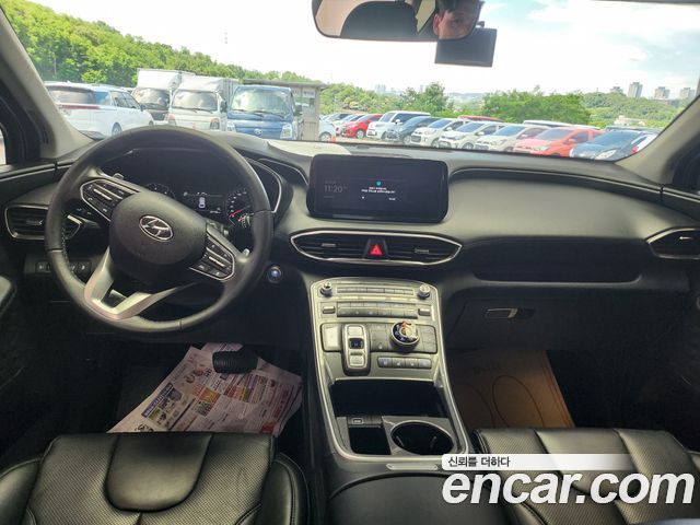 Hyundai Santa Fe — interior