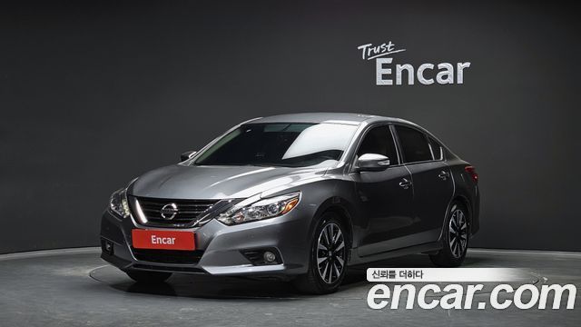 Nissan Altima