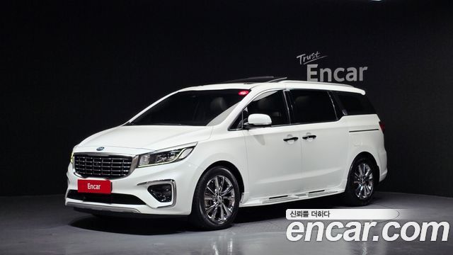 Kia Carnival — exterior