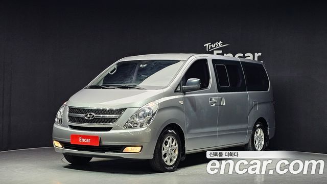 Hyundai Starex — exterior