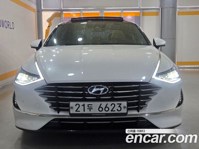Hyundai Sonata — exterior