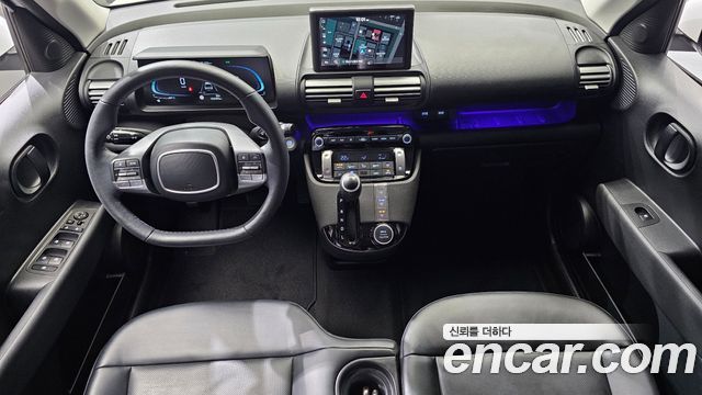 Hyundai Casper — interior