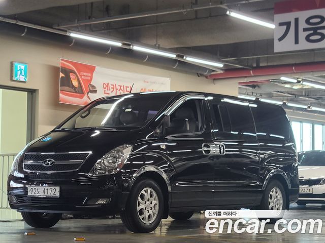 Hyundai Starex — exterior