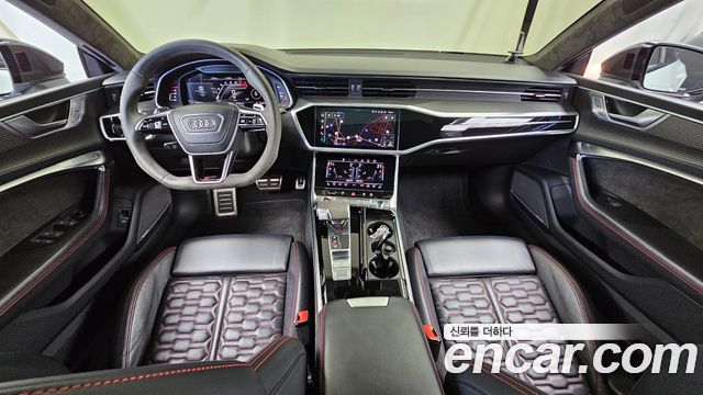 Audi RS7 — interior