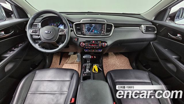 Kia Sorento — interior