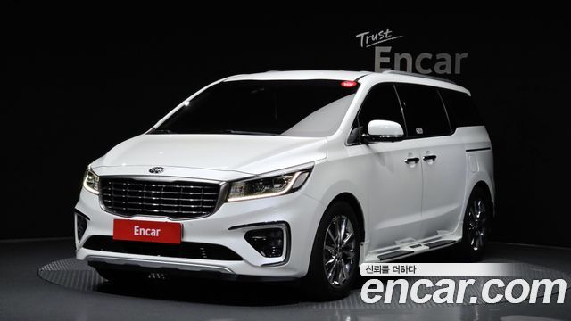 Kia Carnival — exterior