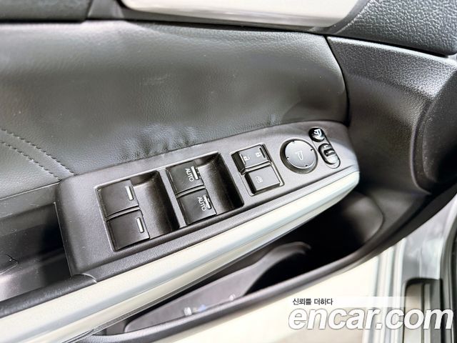 Honda Accord — interior