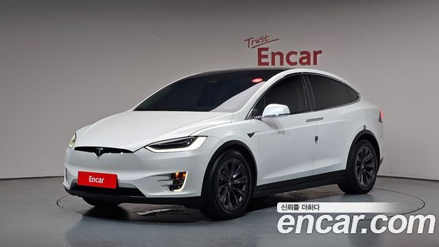 Tesla Model X — exterior
