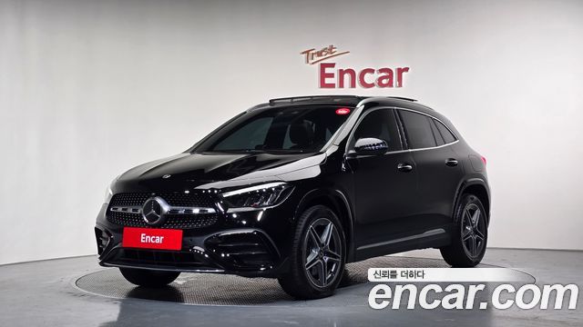 Mercedes-Benz GLA-Class — exterior