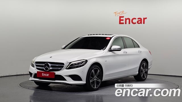 Mercedes-Benz C-Class — exterior