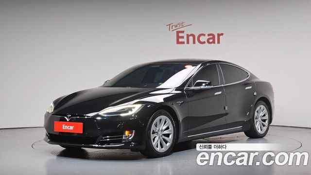 Tesla Model S — exterior