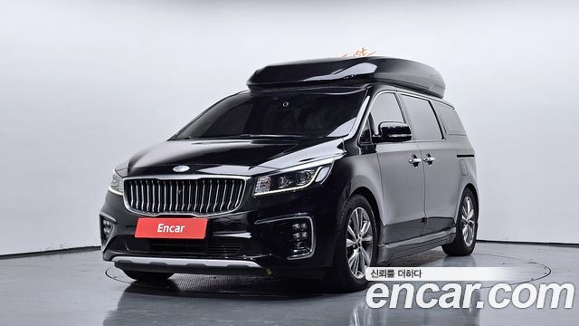 Kia Carnival — exterior