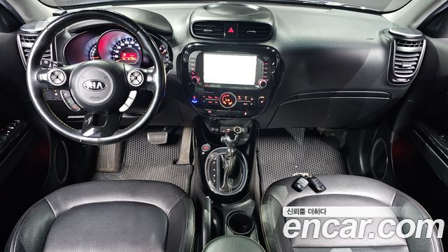 Kia Soul — interior
