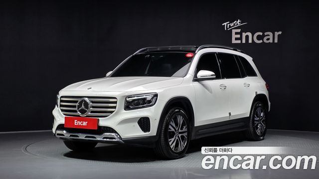 Mercedes-Benz GLB-Class — exterior