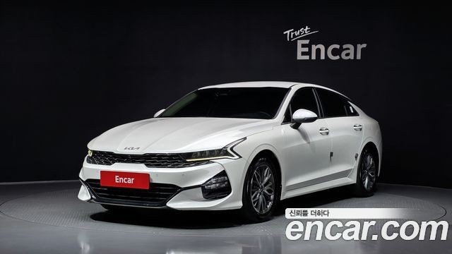 Kia K5 — exterior