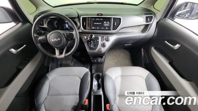 Kia Ray — interior