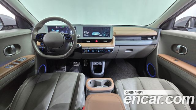 Hyundai IONIQ 5 — interior