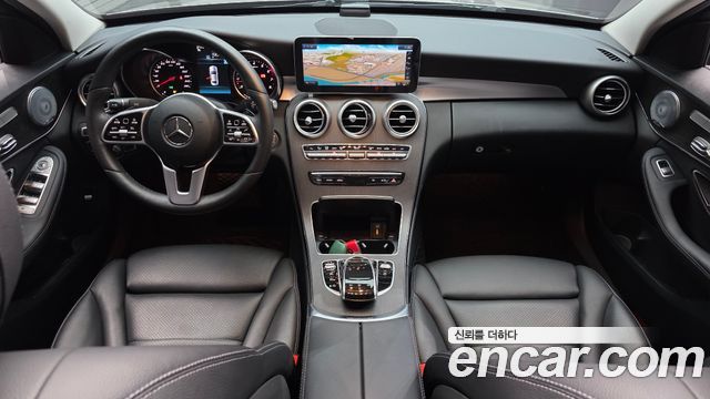 Mercedes-Benz C-Class — interior