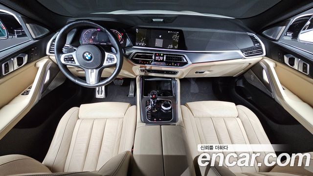 BMW X6 — interior