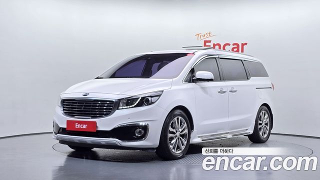 Kia Carnival — exterior