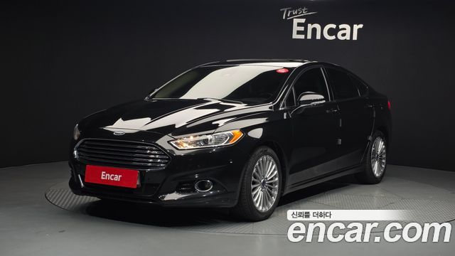 Ford Fusion — exterior
