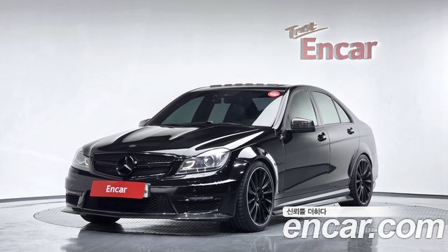 Mercedes-Benz C-Class — exterior