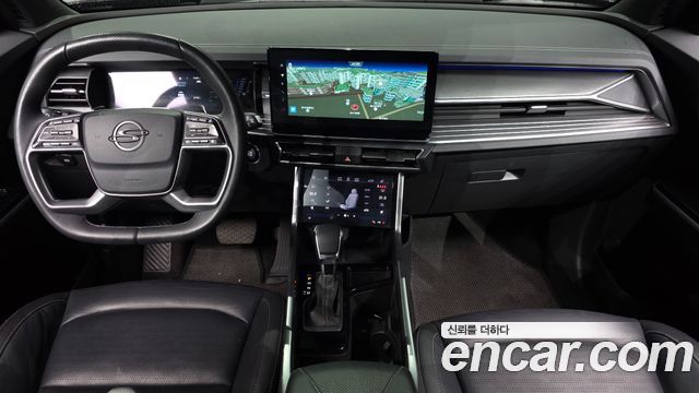 KG Mobility Torres — interior