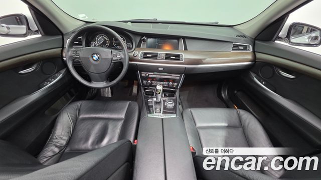 BMW Gran Turismo GT — interior