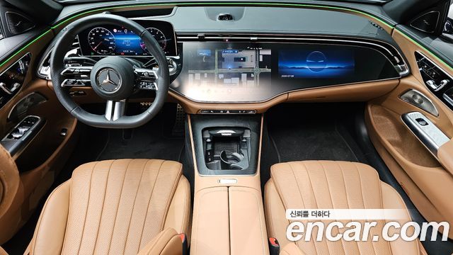 Mercedes-Benz E-Class — interior