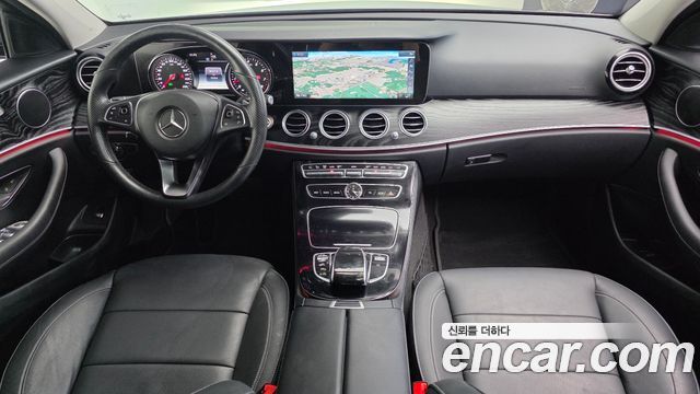 Mercedes-Benz E-Class — interior