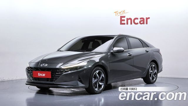Hyundai Avante — exterior