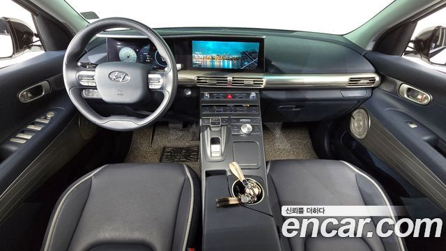 Hyundai Nexo — interior