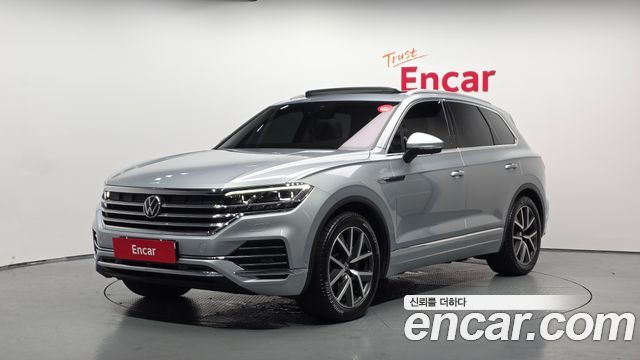 Volkswagen Touareg — exterior