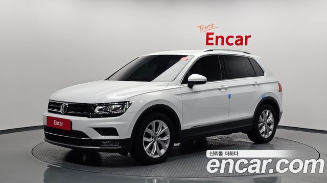 Volkswagen Tiguan — exterior