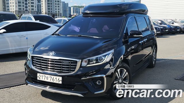 Kia Carnival — exterior