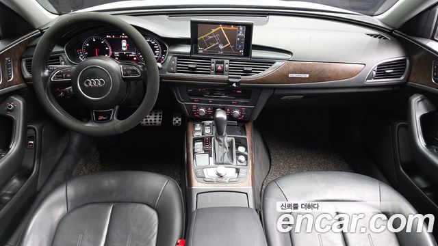 Audi A6 — interior